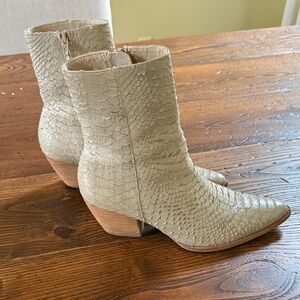 Matisse Textured Cream Ankle Boots